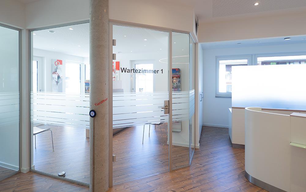 Eingang Wartezimmer