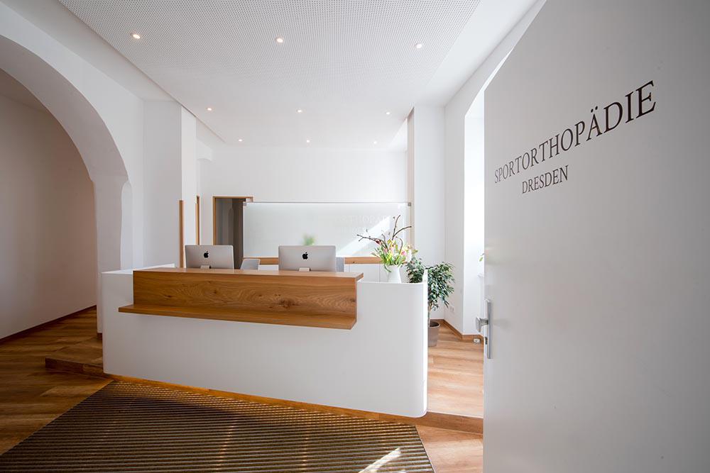 Empfangstresen orthopädische Praxis Empfangstresen orthopädische Praxis