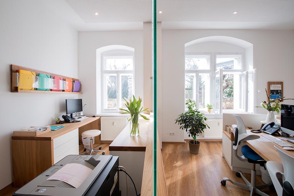 Back-Office einer orthopädischen Praxis Back-Office einer orthopädischen Praxis